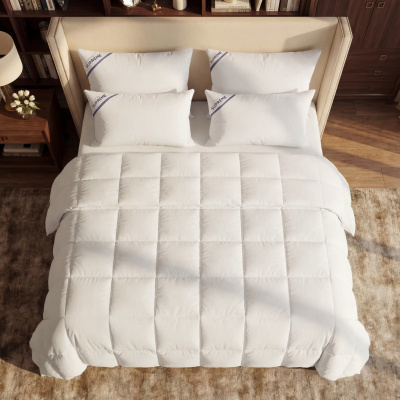 Подушка Supreme light collection 70*70см